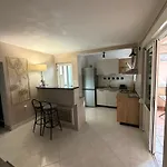 Leko Appartement *