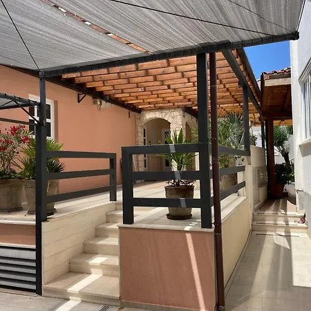 Апартаменты Leko *